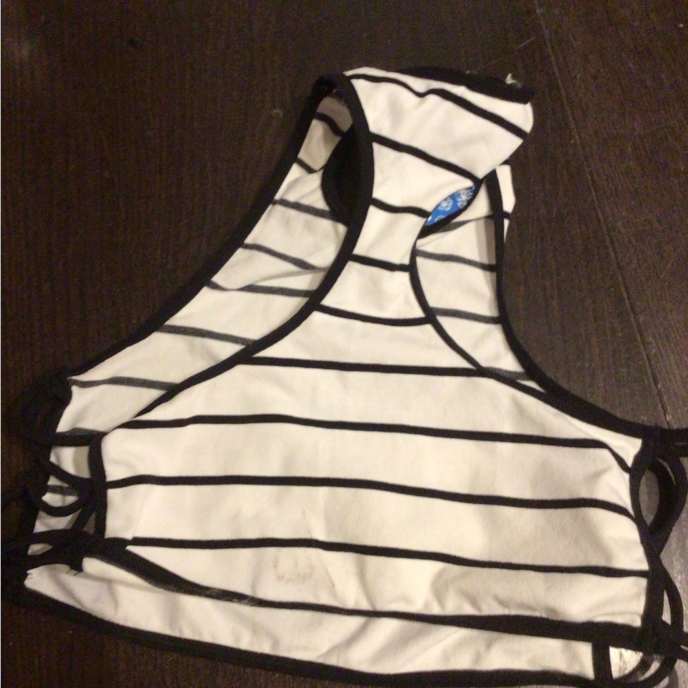 NEW!free People intimately Black & White Striped ladder bralette - Picture 3 of 4